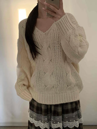 Cable Knit Loose Fit Wool V-Neck Knit