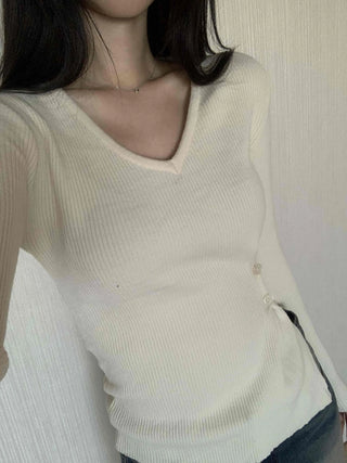 Side Slit Button Slim Fit V-Neck Ribbed Knit