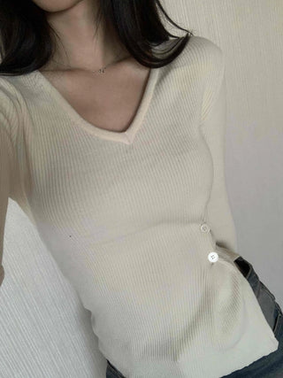 Side Slit Button Slim Fit V-Neck Ribbed Knit