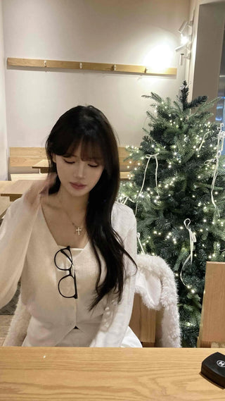 Pure V-Neck Button Ribbed Crop Knit Cardigan