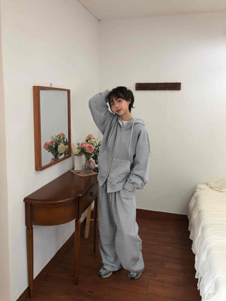 Soft Pigment Drawstring Wide Fit Sweatpants