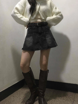 Vintage A-line Pleated Denim Mini Skirt
