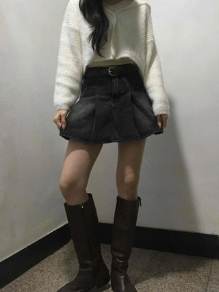Vintage A-line Pleated Denim Mini Skirt