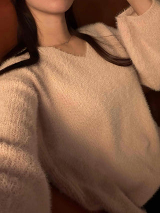 Soft Fur Touch V-Neck Loose Fit Knit