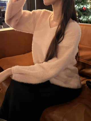 Soft Fur Touch V-Neck Loose Fit Knit