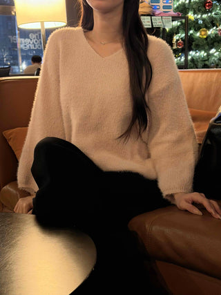 Soft Fur Touch V-Neck Loose Fit Knit