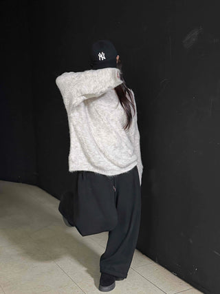 Vintage Diagonal Grunge Wool Round Neck Knit