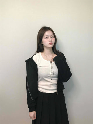 Vintage Gothic Lettering Crop Zip-Up Hoodie