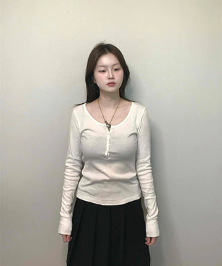 Soft Collar Knit Bodyline Button Long Sleeve T-shirt