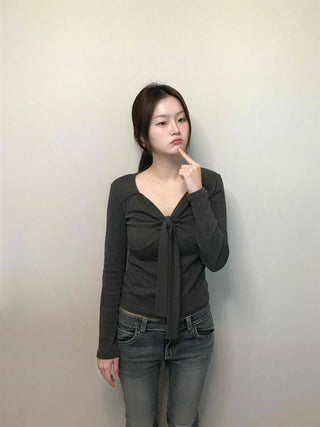 Shirred Twist Crop Long Sleeve T-shirt