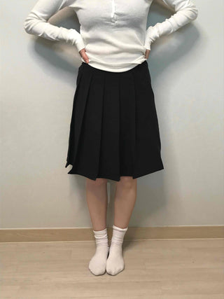 Classic Side Tuck Pleated A-Line Midi Skirt