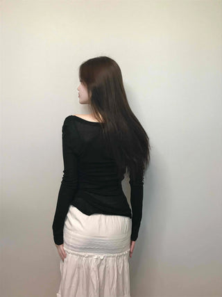 Delicate Fit Off-Shoulder Draping Slim Long Sleeve Tee
