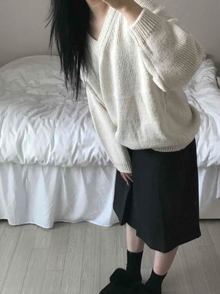 Soft Crop Oversized V-Neck Knit