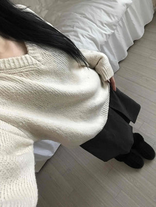 Soft Crop Oversized V-Neck Knit