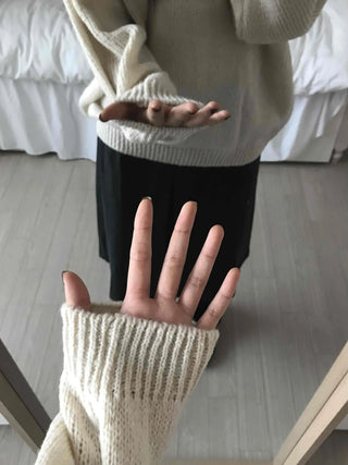 Soft Crop Oversized V-Neck Knit