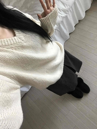 Soft Crop Oversized V-Neck Knit