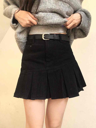 Diagonal Asymmetrical Pleated Cotton Mini Skirt