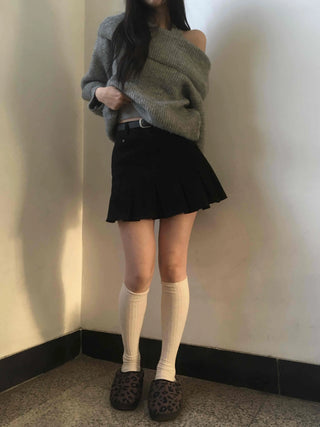 Diagonal Asymmetrical Pleated Cotton Mini Skirt