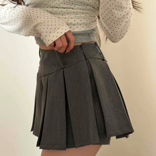 High-waisted Boxy Pleated Mini Skirt