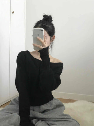 Glam Diagonal Drop Wide Neck Balloon Fit Knit