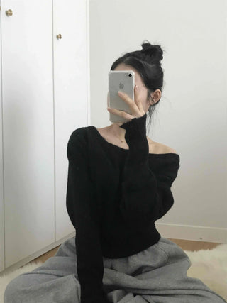 Glam Diagonal Drop Wide Neck Balloon Fit Knit