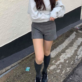 Delicate Fit Pearl Embroidered Turtleneck Cable Knit