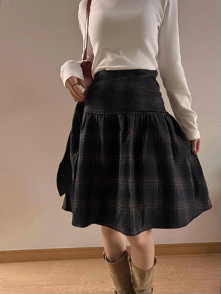 Vintage Check High-Waisted Flare Skirt