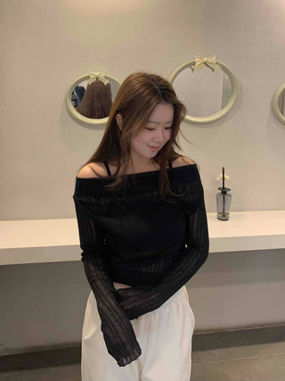 Glam See-through Off-shoulder Shirred Long Sleeve T-shirt