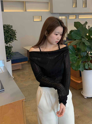 Glam See-through Off-shoulder Shirred Long Sleeve T-shirt