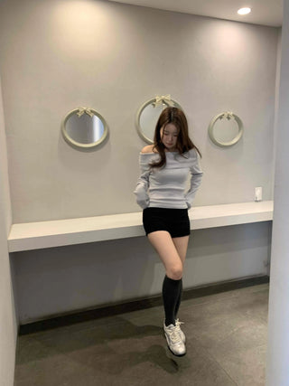 Square Neck Slim Shoulder Cutout Ribbed Long Sleeve T-shirt