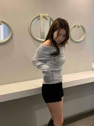 Square Neck Slim Shoulder Cutout Ribbed Long Sleeve T-shirt