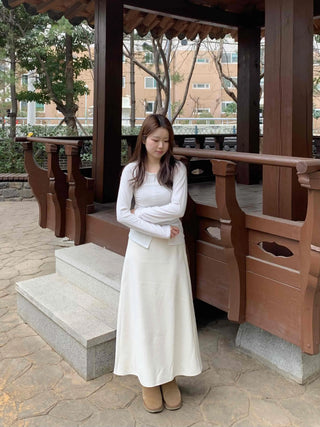 Slim Fit Round Long Sleeve T-Shirring Slit Detail
