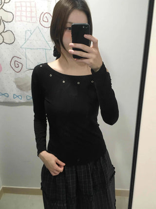 Silver Studded Slash Off-Shoulder Long Sleeve T-shirt