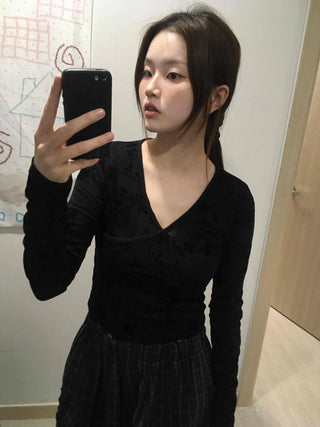 Mystic Hope Ribbon Velvet Crop V-Neck Long Sleeve T-Shirt