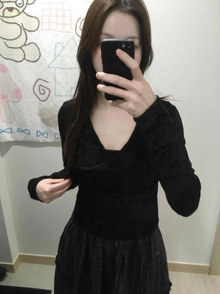 Mystic Hope Ribbon Velvet Crop V-Neck Long Sleeve T-Shirt