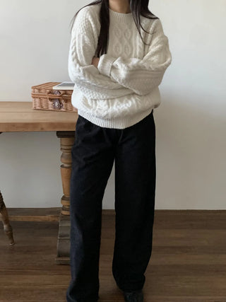 Cable Twist Oversized V-Neck Knit