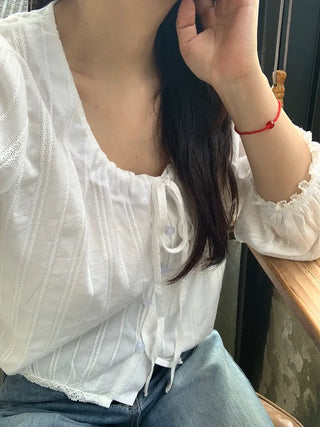 Himo Lovely String Ribbon Blouse