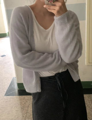 Soft Perfect Fit V-Neck Short Cardigan