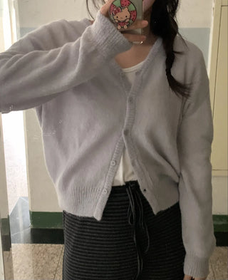 Soft Perfect Fit V-Neck Short Cardigan