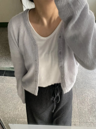 Soft Perfect Fit V-Neck Short Cardigan