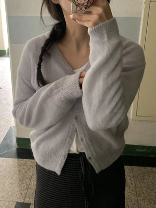 Soft Perfect Fit V-Neck Short Cardigan