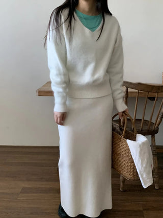 Soft Angora V-neck Loose Fit Knit