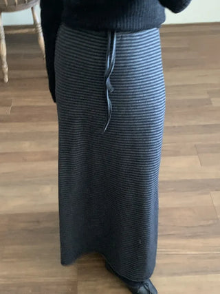 Ribbed Knit Mermaid Long Skirt