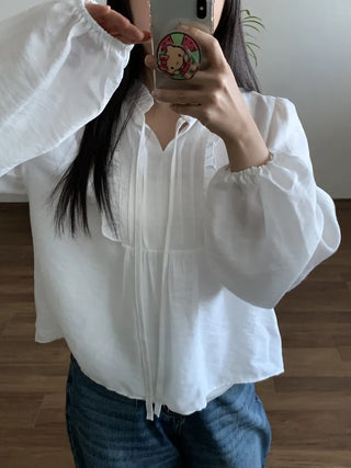 Air String Shirred Balloon Sleeve Blouse