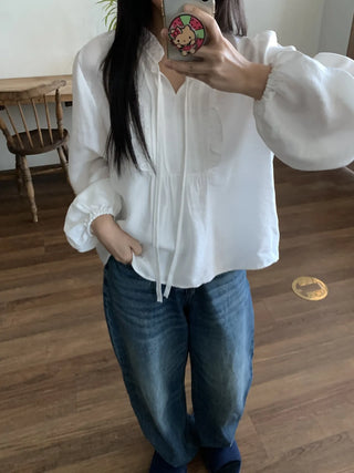Air String Shirred Balloon Sleeve Blouse