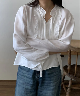 Air String Shirred Balloon Sleeve Blouse