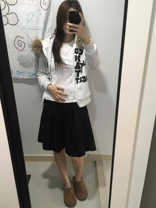 Basic Pleated Midi Skirt