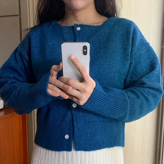 Heru Round Neck Knit Cardigan