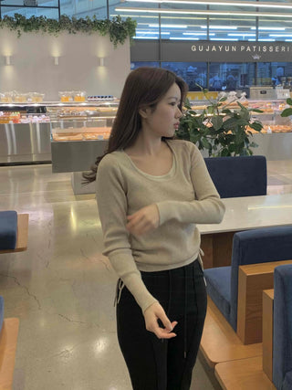 Delicate Fit V-Neck Ribbed Slim Knit T-Shirt
