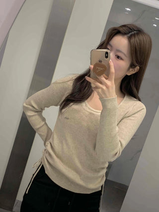 Delicate Fit V-Neck Ribbed Slim Knit T-Shirt